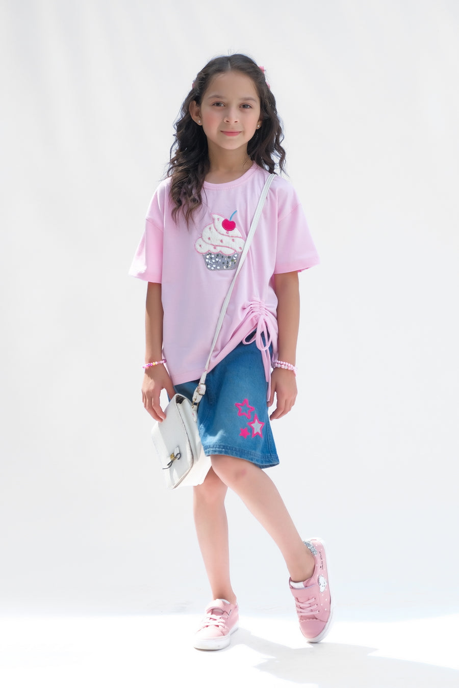 Cupcake with embroidery - Half sleeves T-shirts For Kids - Pink - SBT-361