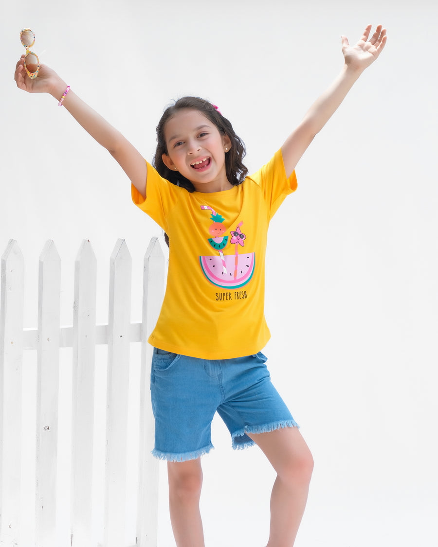 Super Fresh - Half Sleeves T-shirts For Kids - Yellow