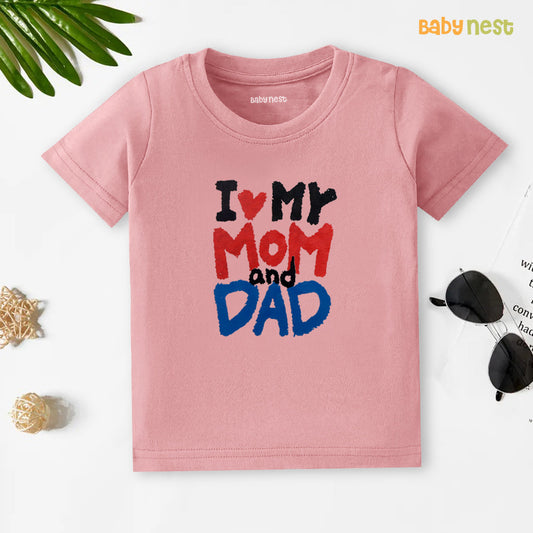 Half Sleeves T-Shirt With I Love My Mom And Dad Print