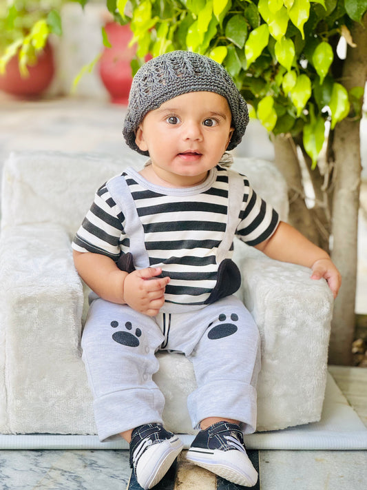 Dungaree style Half Romper Set - Black and white